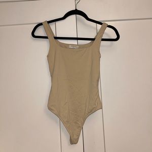 Aritzia Babaton nude bodysuit